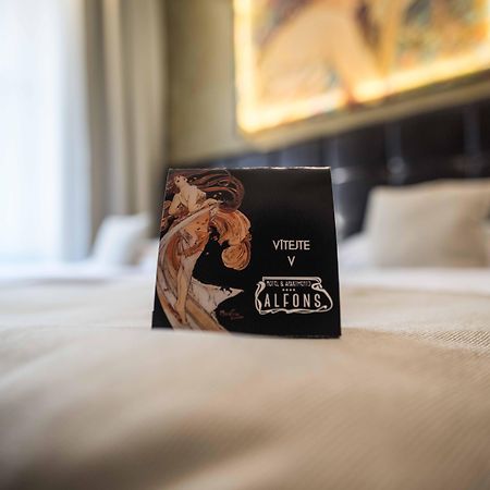 Alfons Boutique Hotel Praha Bagian luar foto