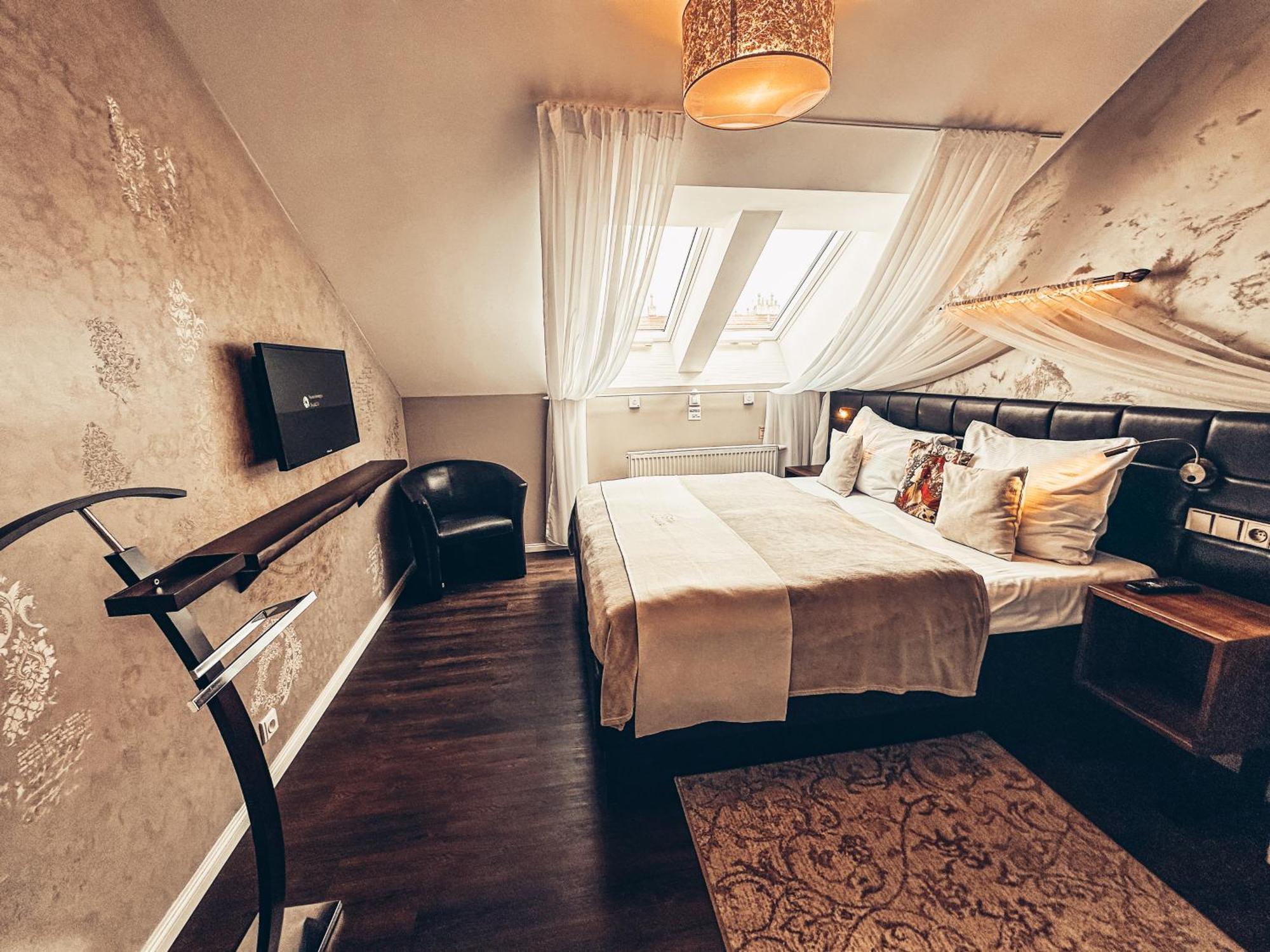 Alfons Boutique Hotel Praha Bagian luar foto