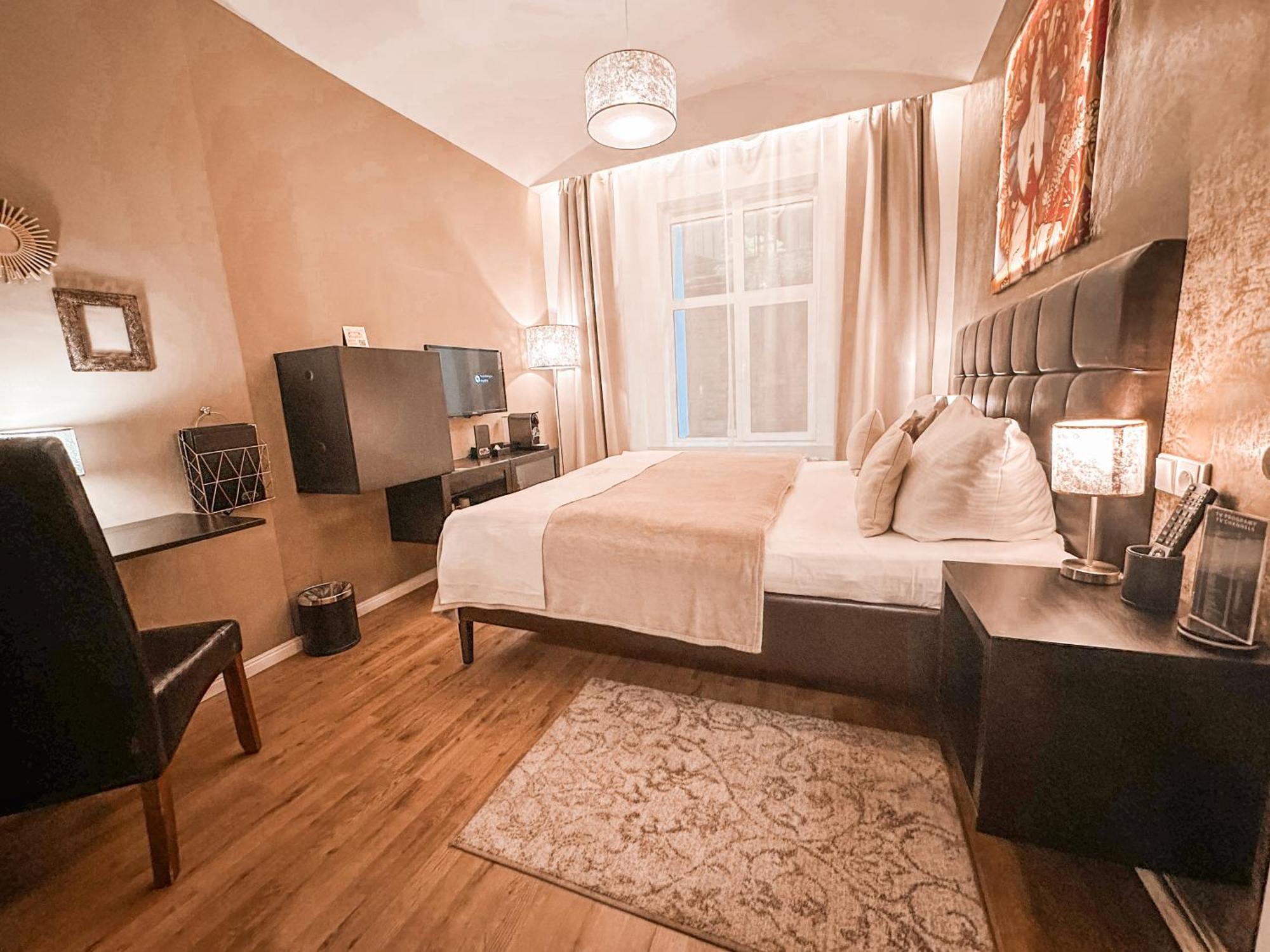 Alfons Boutique Hotel Praha Bagian luar foto
