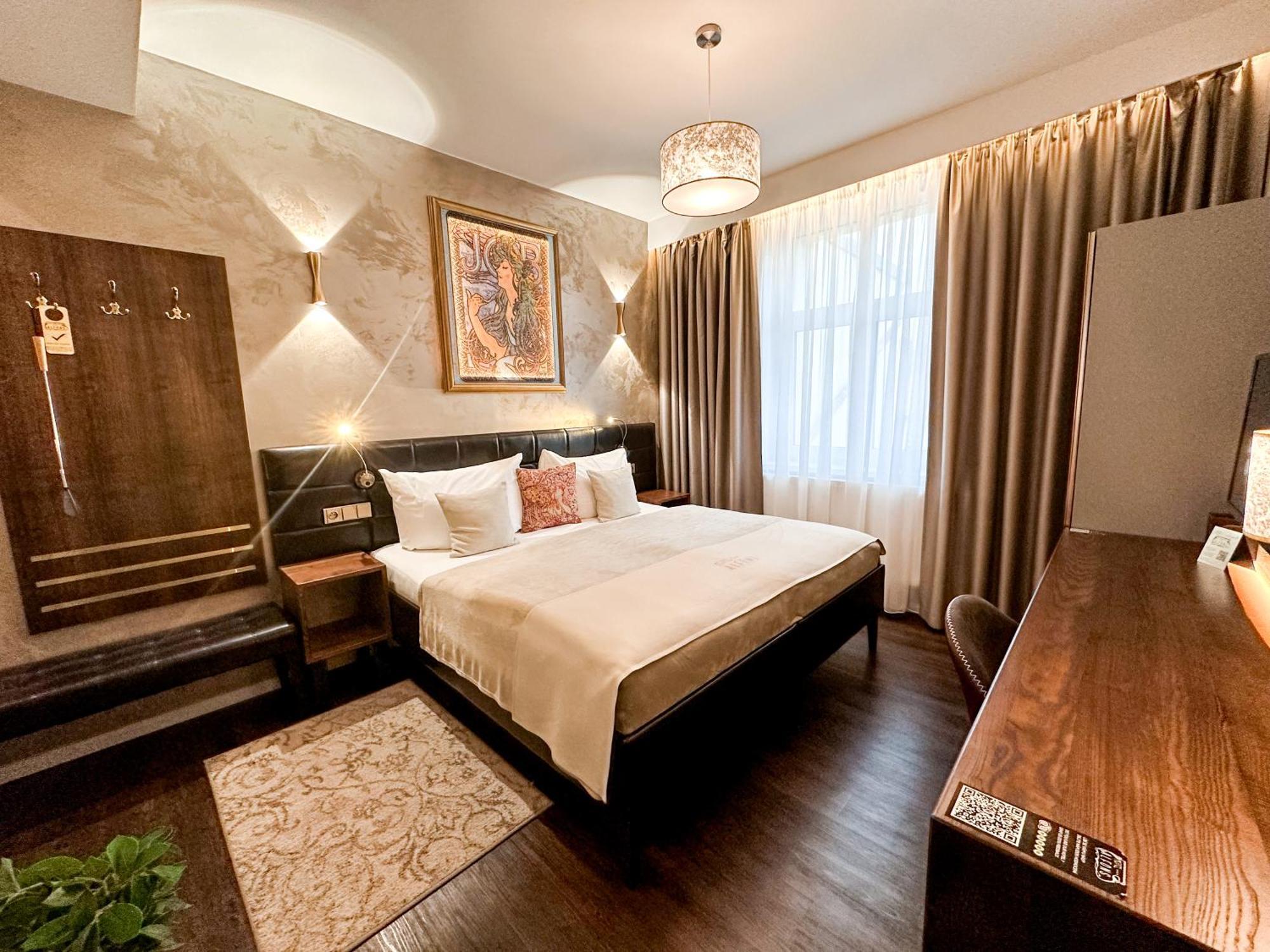 Alfons Boutique Hotel Praha Bagian luar foto