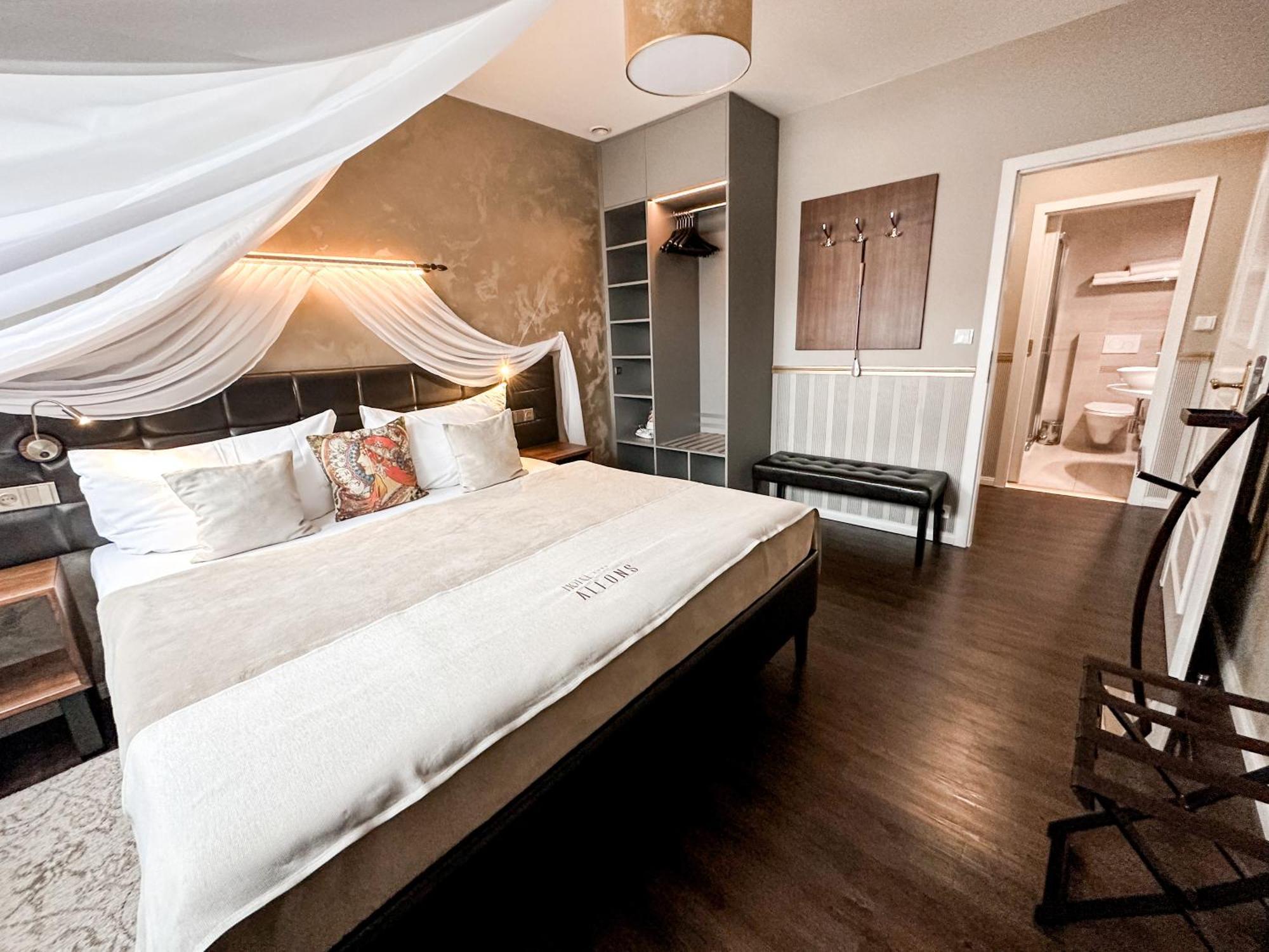 Alfons Boutique Hotel Praha Bagian luar foto